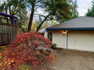 6122 SW Jan Tree Ct, Portland, OR 97219