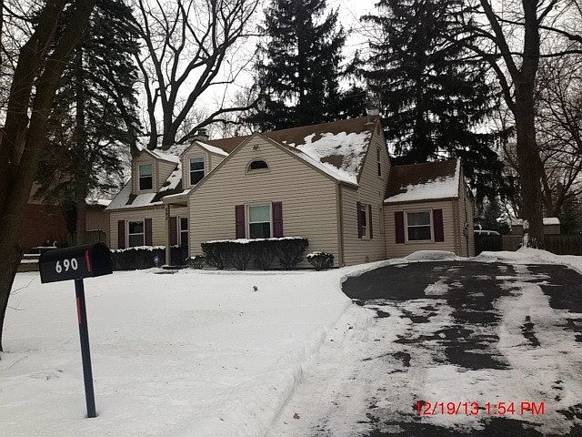 1st image of 690 Old Trl