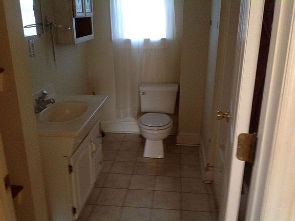 5th image of 315 S Joyner St