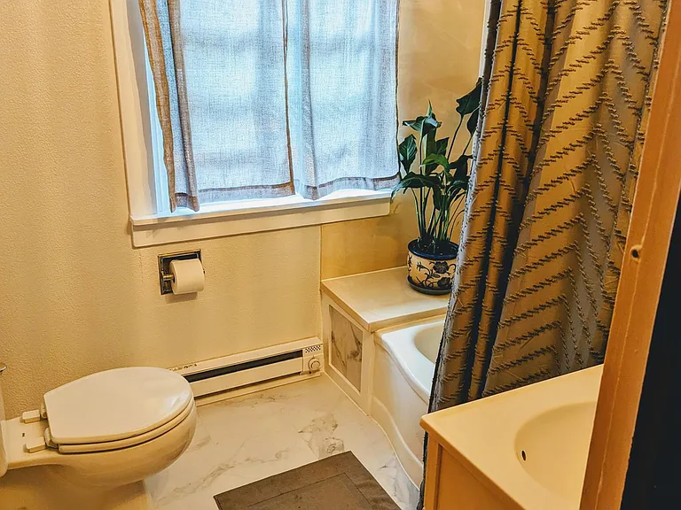 20 Ash St — Photo 33