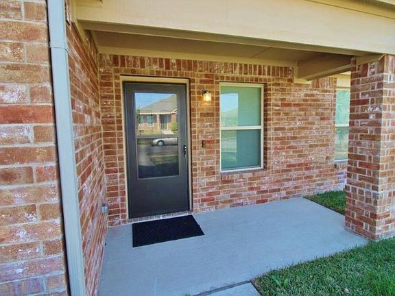 2nd image of 720 Jewelflower Dr