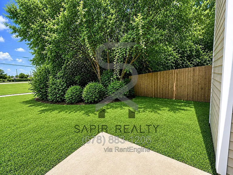 11265 Aliyah Dr — Photo 3