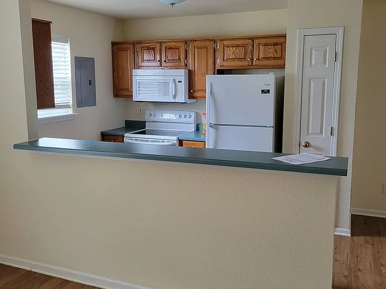 4522 Waterloo Dr — Photo 14