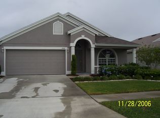 2348 Rosehaven Dr, Zephyrhills, FL 33544