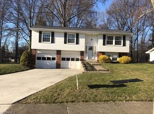 1600 Mohican Rd, Stow, OH 44224