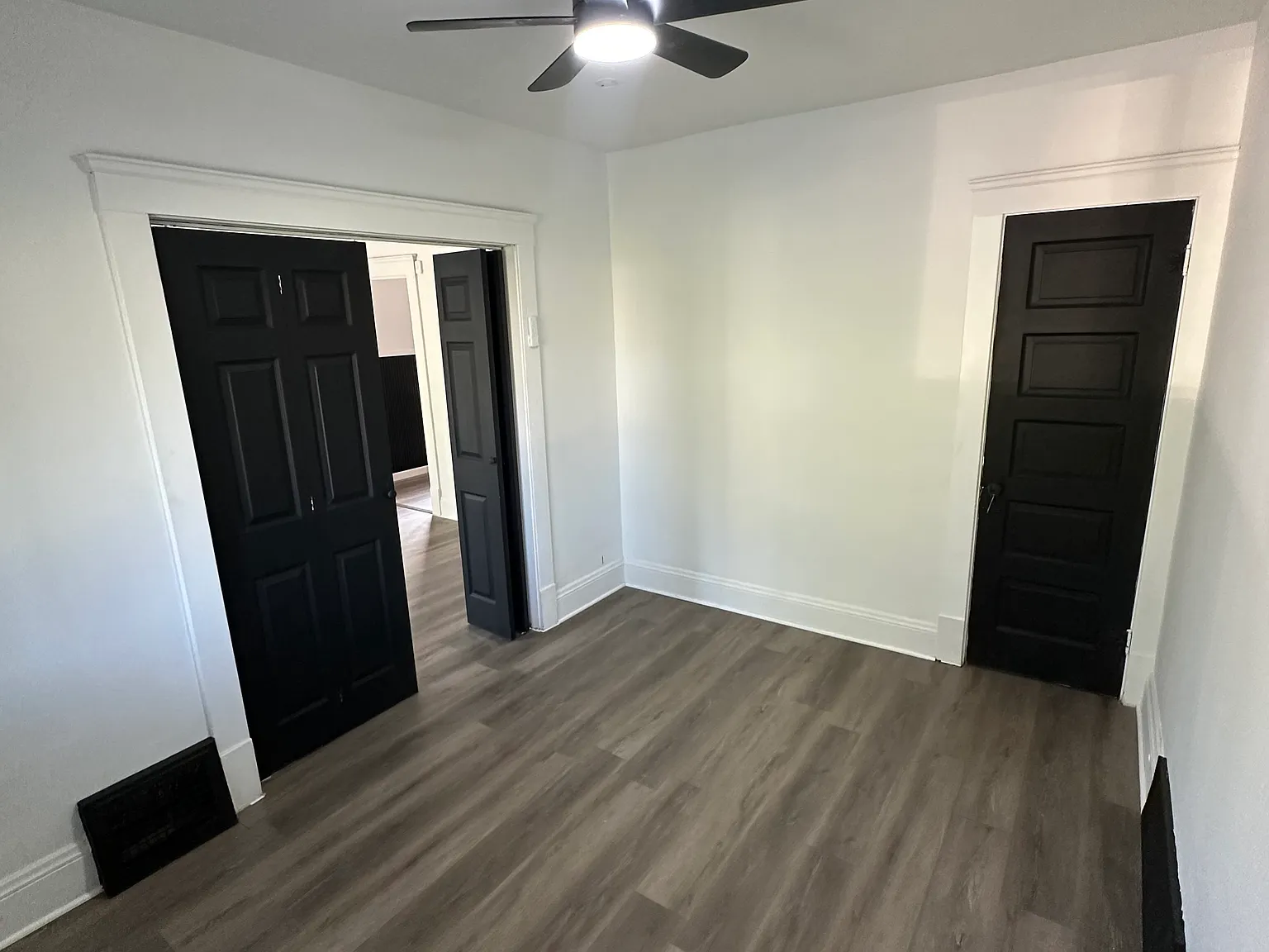 2 bed, $950 — Photo 3