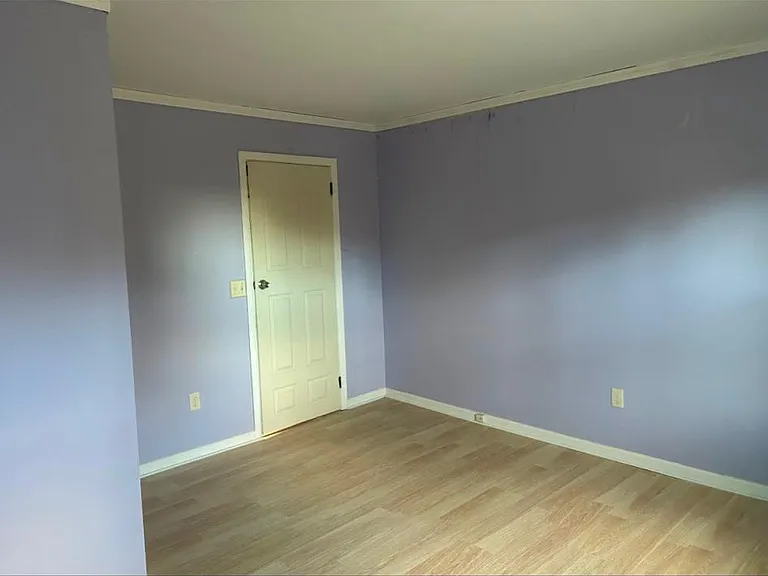 349 Safford St #3 — Photo 1