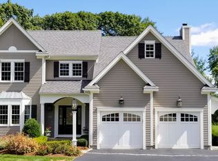 129 Alpine Estates Dr, Cranston, RI 02921