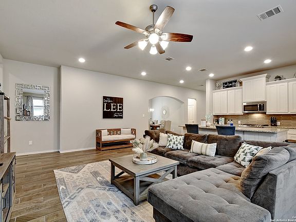 5th image of 14510 Hallows Grove