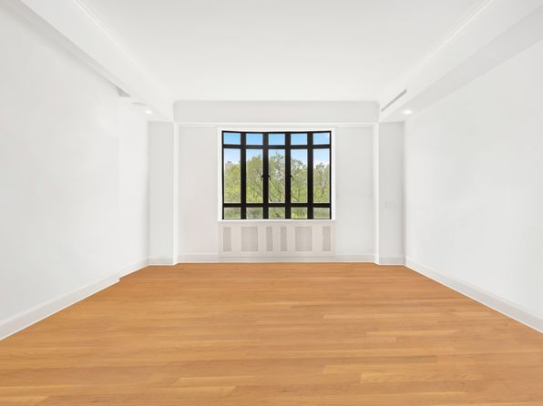 25 Central Park W APT 7N