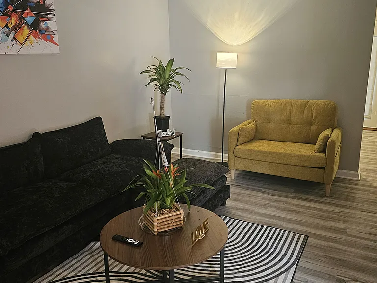 1150 Rankin St — Photo 3