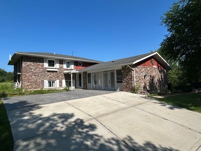 194 S Collins St, South Elgin, IL, 60177