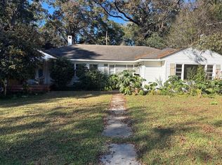 464 Dickert Cir, Brundidge, AL 36010