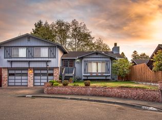 2052 Bigham Ct, Eureka, CA 95503