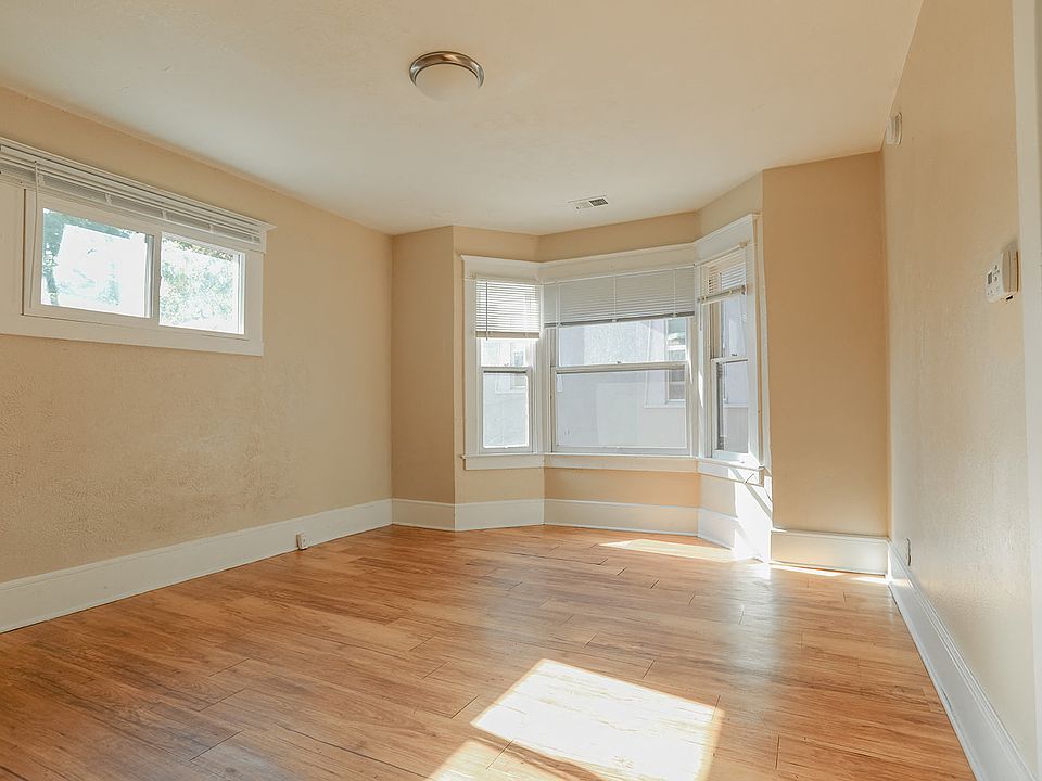 940 14th Street Living Room