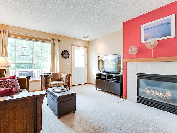 3rd image of 20576 Erin Ct