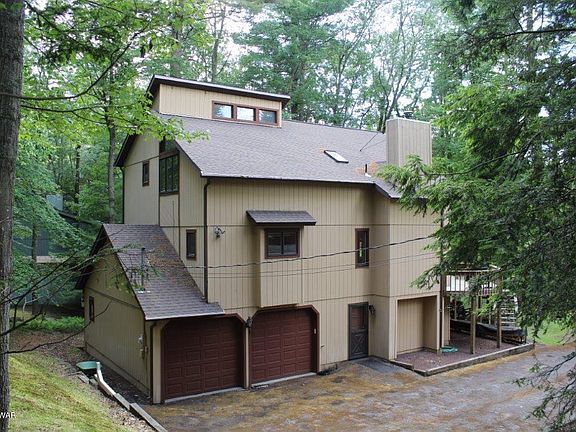 2nd image of 155 Indian Dr