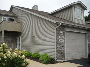 629 Mill Ridge Dr, Byron, IL 61010