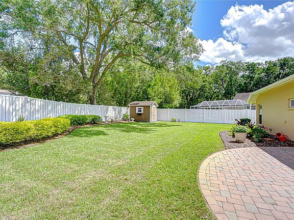 3rd image of 3041 Colonial Ridge Dr