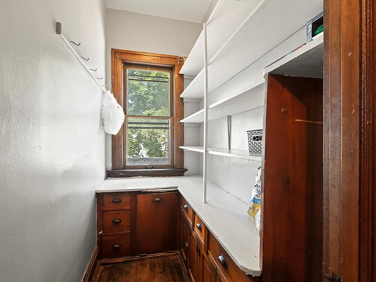 2745 N Frederick Ave — Photo 21