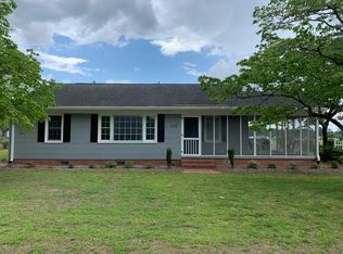 110 N King St, Bath, NC 27808