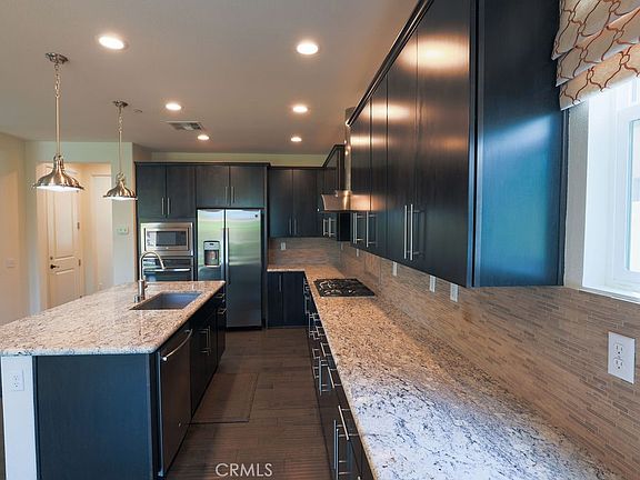 4th image of 3294 Ledgewood Cir
