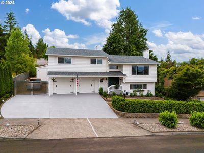 1710 SW 27th St, Gresham, OR, 97080