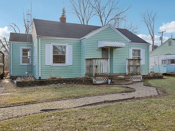 3rd image of 2958 Shady Ln