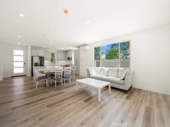 203 Lynx, Irvine, CA 92618