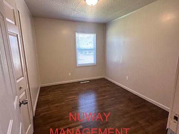 5th image of 6120 Dort Hwy