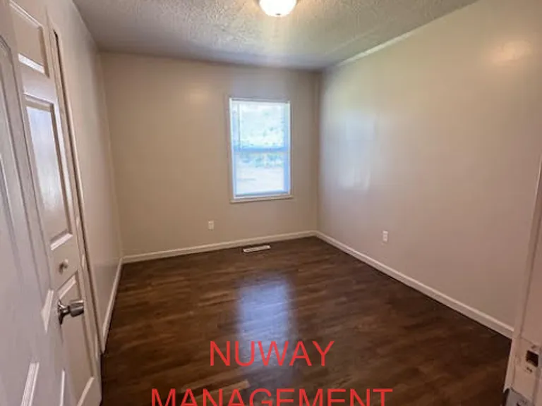 6120 Dort Hwy — Photo 5