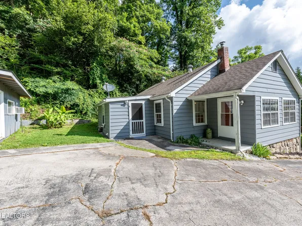 7026 Old Tuckaleechee Rd, Townsend, TN 37882
