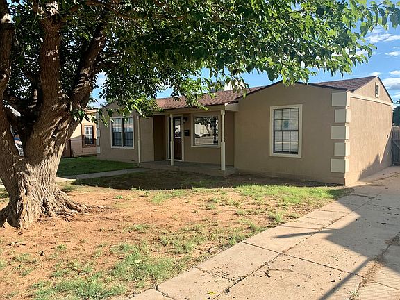 2nd image of 3207 Redwood Dr