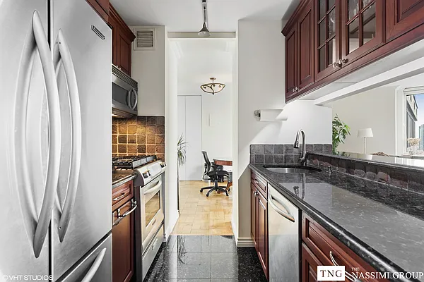 Rented by TNG Nassimi Realty | media 7