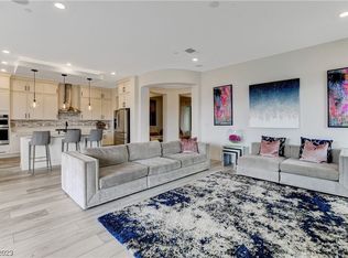 170 Harris Peak St, Las Vegas, NV 89138