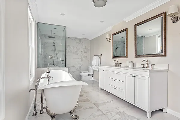 Sold by Corcoran | media 7