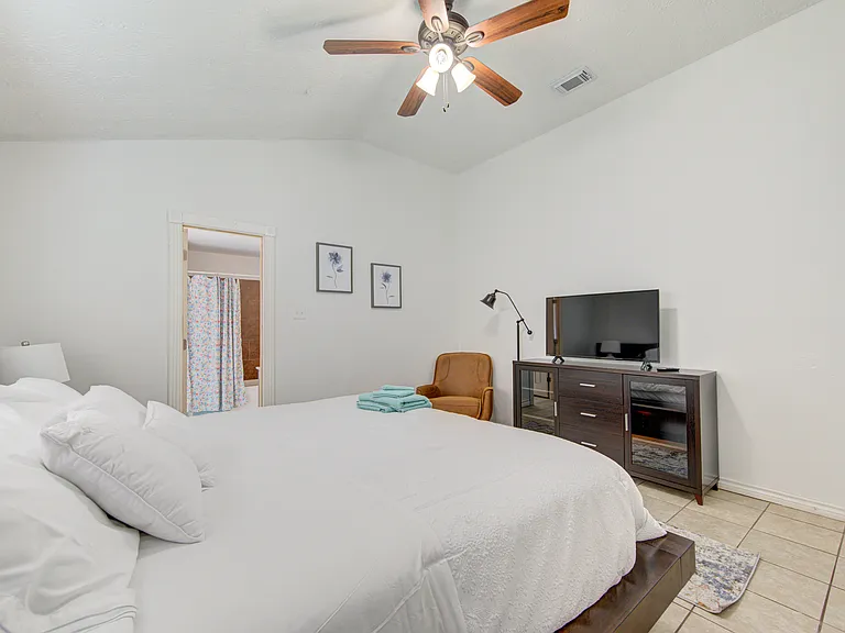 9126 Benwick Dr — Photo 35