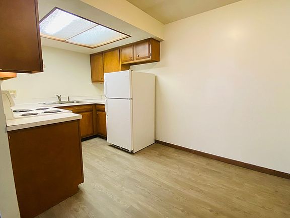 5th image of 805 Mitchell Ave #6