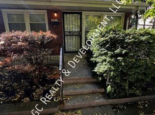 9252 S Merrill Ave, Chicago, IL 60617