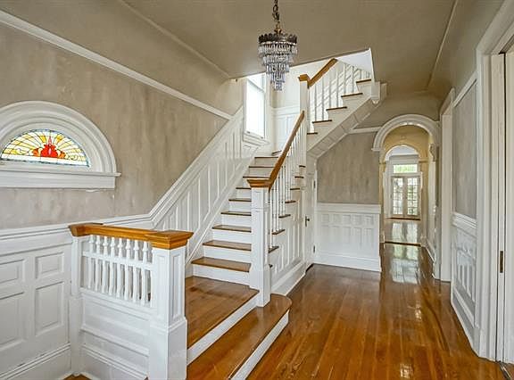 4th image of 5517 Prytania St