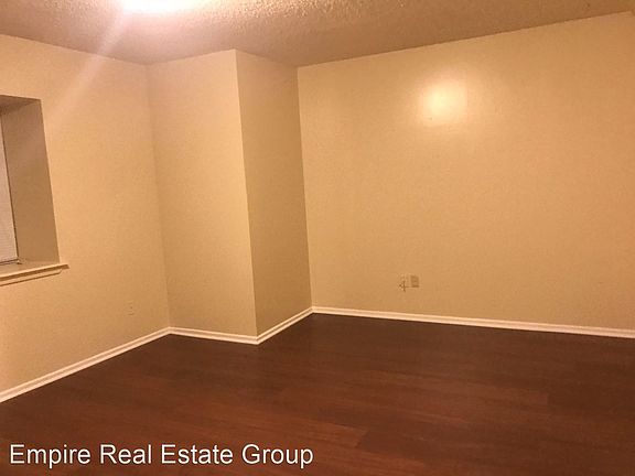 4th image of 507 W Kiowa Ave #A