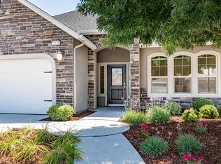 2129 La Canada Ave, Clovis, CA 93619