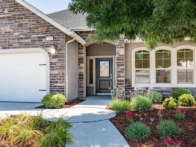 2129 La Canada Ave, Clovis, CA, 93619