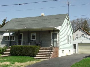 239 S 16th Ave, Manville, NJ 08835