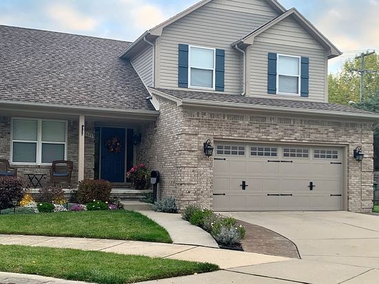Gigantic Garage Doors In Saint Clair Shores Mi