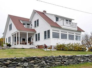 1110 Narragansett Ave, Portsmouth, RI 02871
