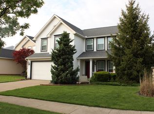 2179 Stonehenge Cir, Akron, OH