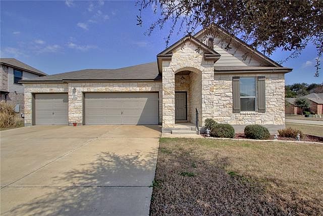 1st image of 2724 Claremont Ct