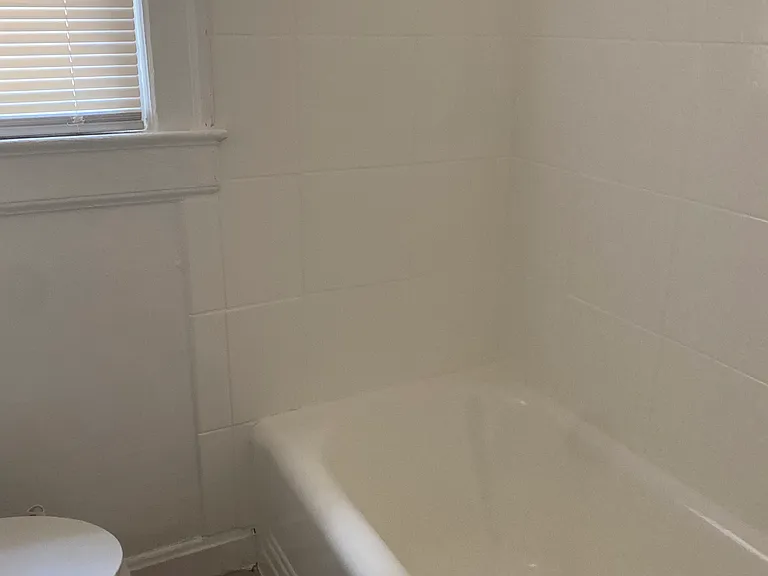 1109 N Buchanan Blvd #A — Photo 7
