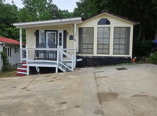 BADIN SHORES rESORT, New London, NC 28127